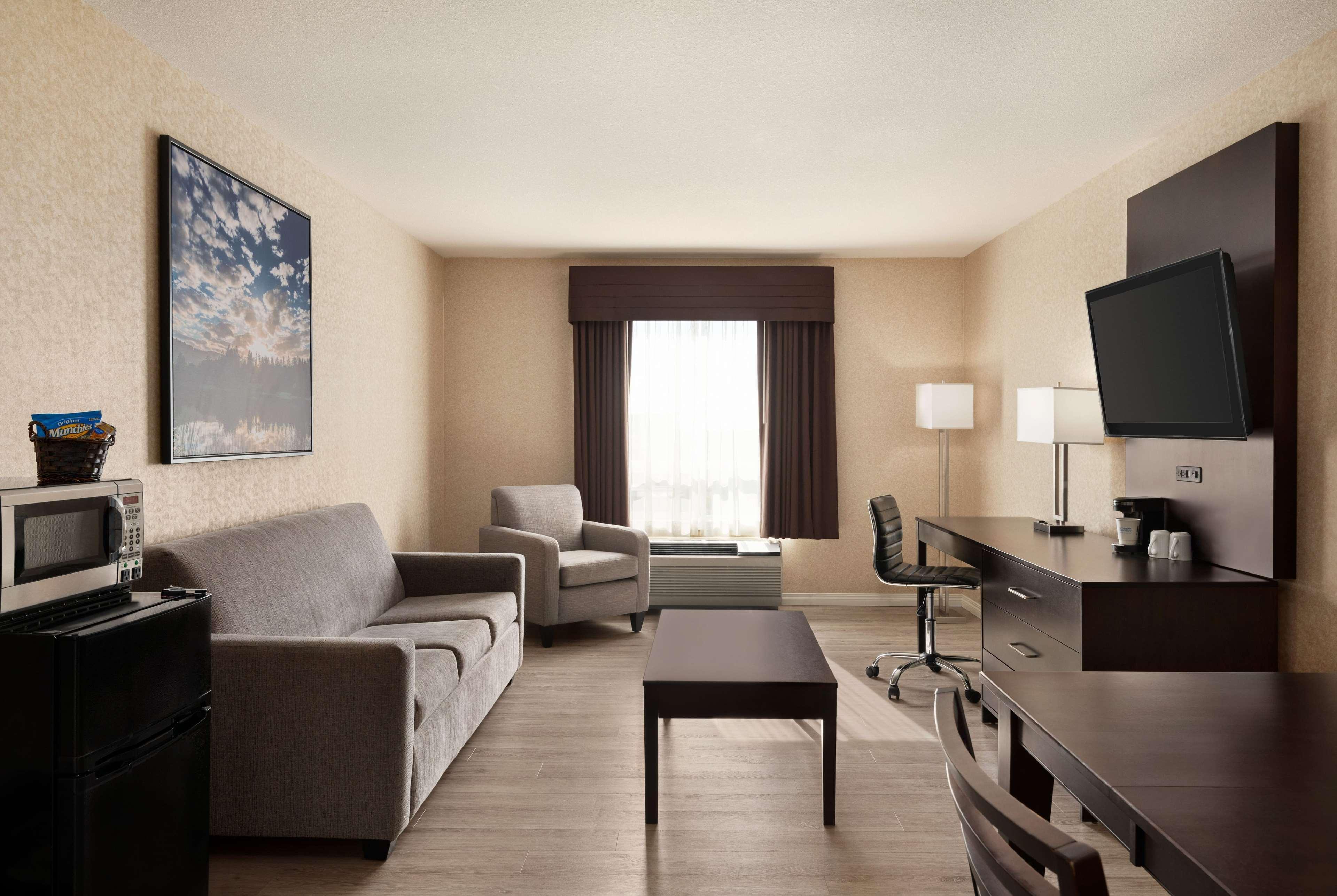 Days Inn By Wyndham Saskatoon Buitenkant foto