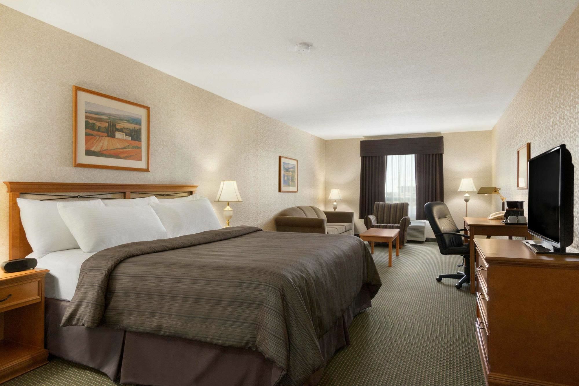 Days Inn By Wyndham Saskatoon Buitenkant foto